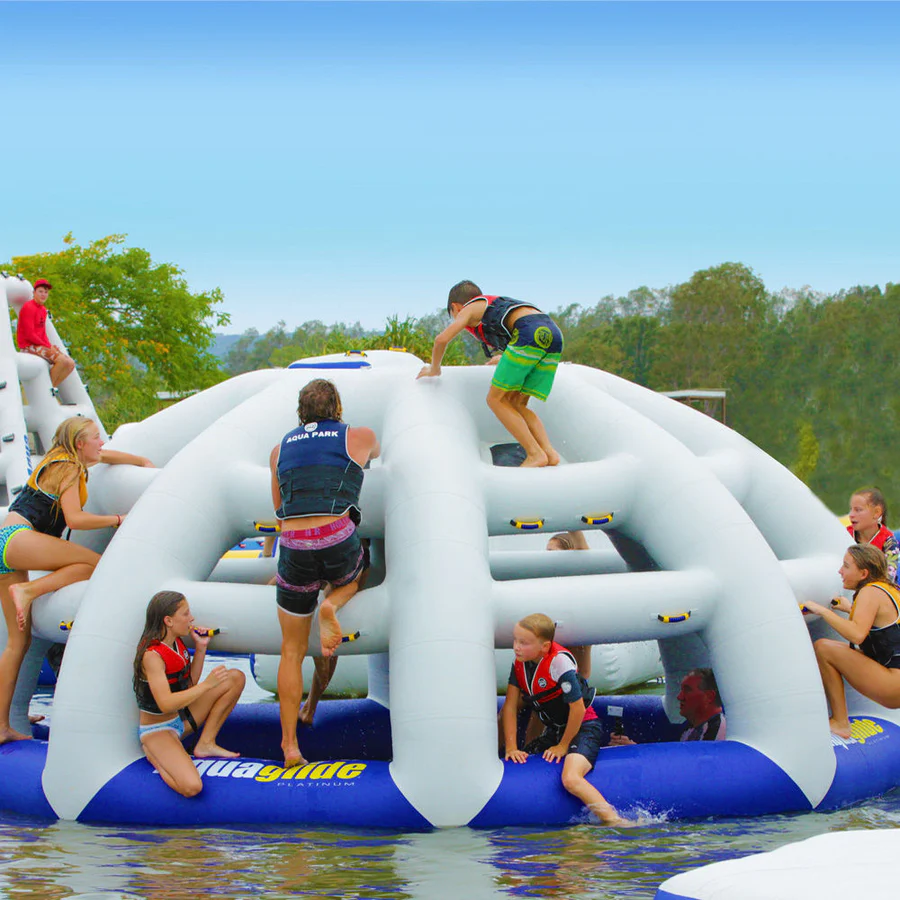 Aquaglide Thunderdome 5