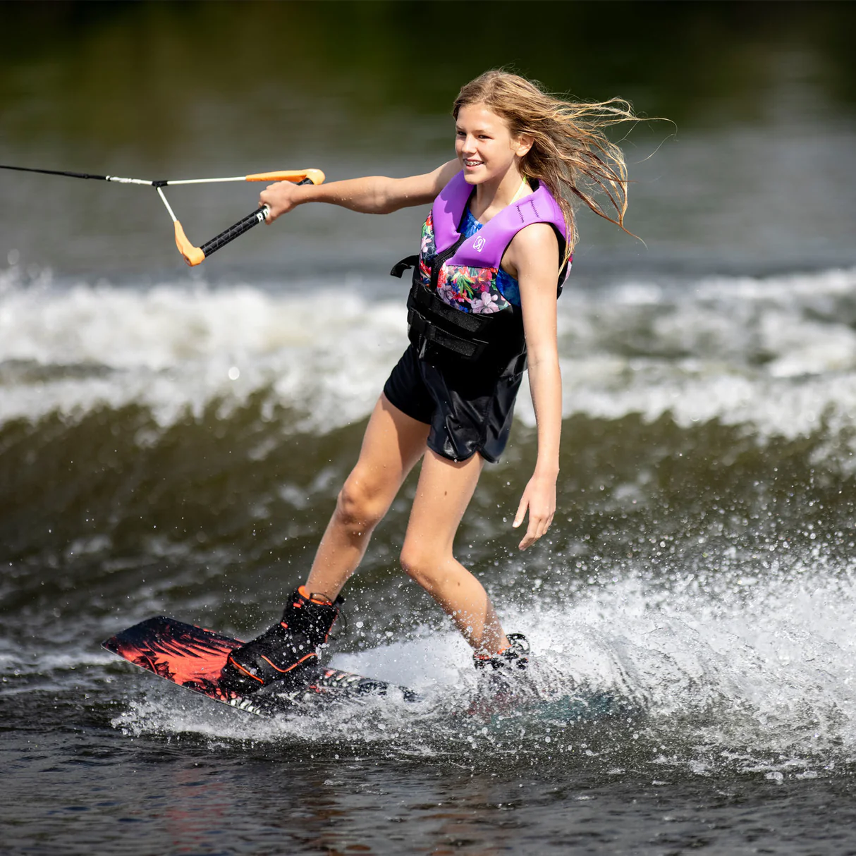Ronix Women's Krush Wakeboard w/ Luxe Bindings 2 Ronix Womens Krush Wakeboard w Luxe Bindings 5